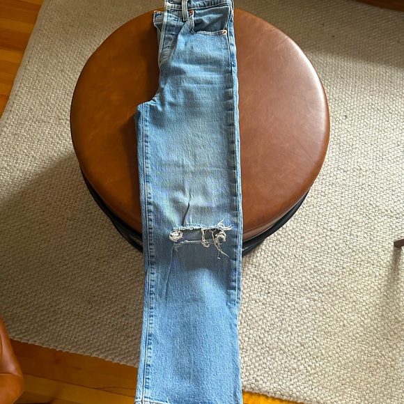 Levi’s Ribcage Straight - Picture 3 of 3